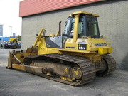 Бульдозер Komatsu D65PX-12 Год выпуска:2001