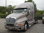 Американский тягач   2010 года  Kenworth T-2000 