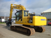   Гусеничный экскаватор KOMATSU PC 210 LC-8