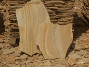 камень песчаник природный Луганский